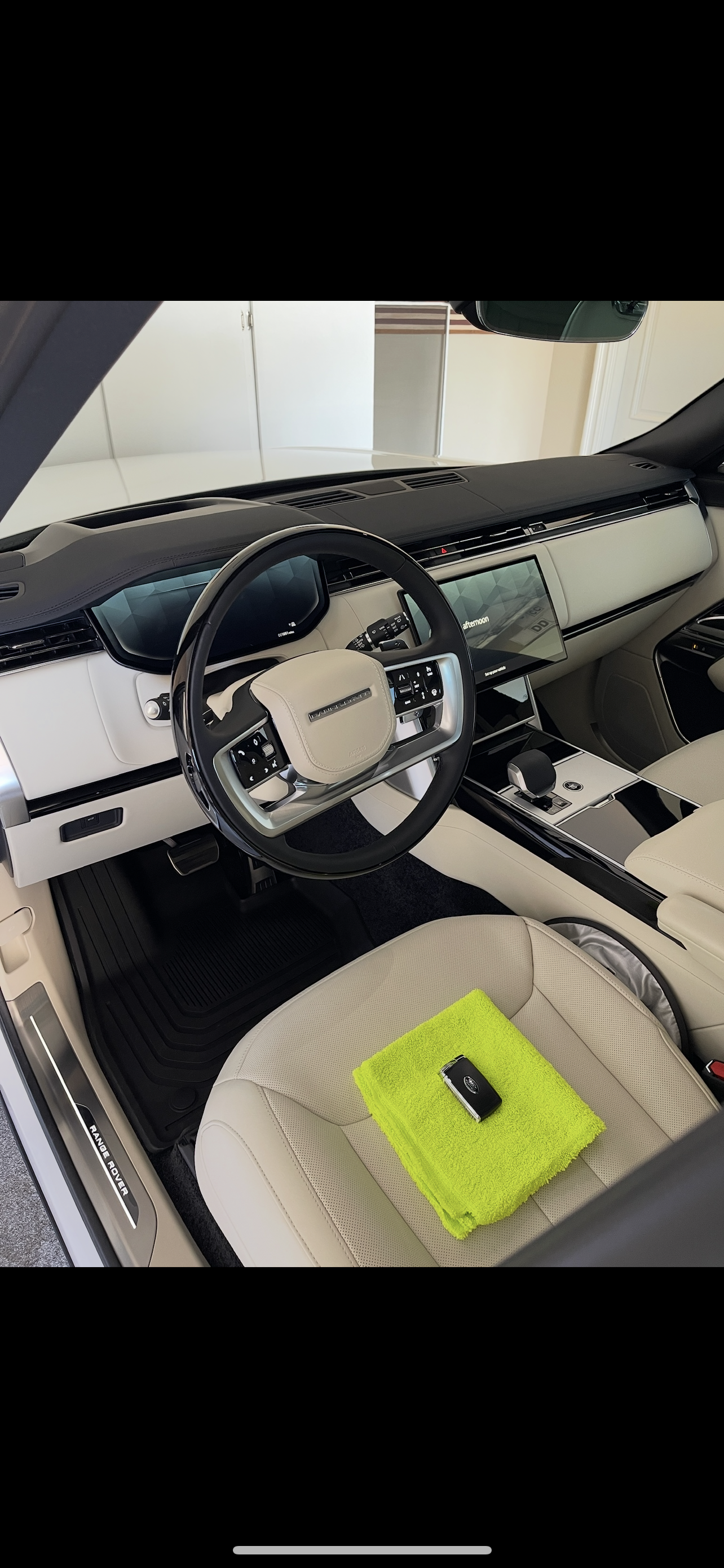 Cream leather Range Rover interior after full detail